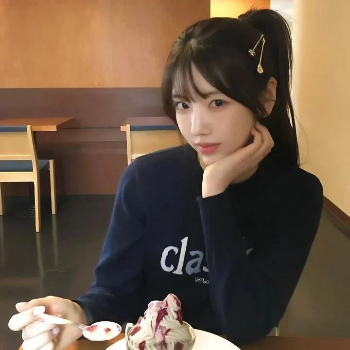 龙纹身的女鬼入镜 在线观看封面